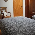 Chateau Puygrenier Bed & Breakfast 3*