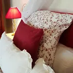 Chateau Puygrenier Bed & Breakfast 3*