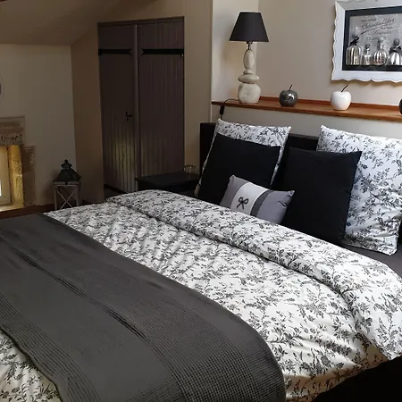 Frühstückspension Chateau Puygrenier 3*