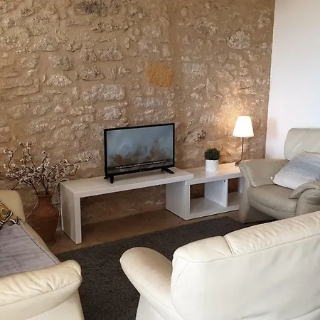 Chateau Puygrenier Bed & Breakfast