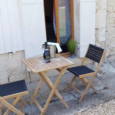 Chateau Puygrenier Oda ve Kahvaltı 3*
